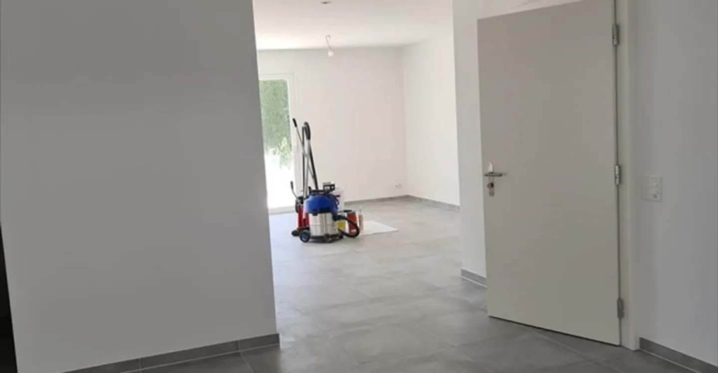 Spazio ufficio in affitto - Foto 1 di 6