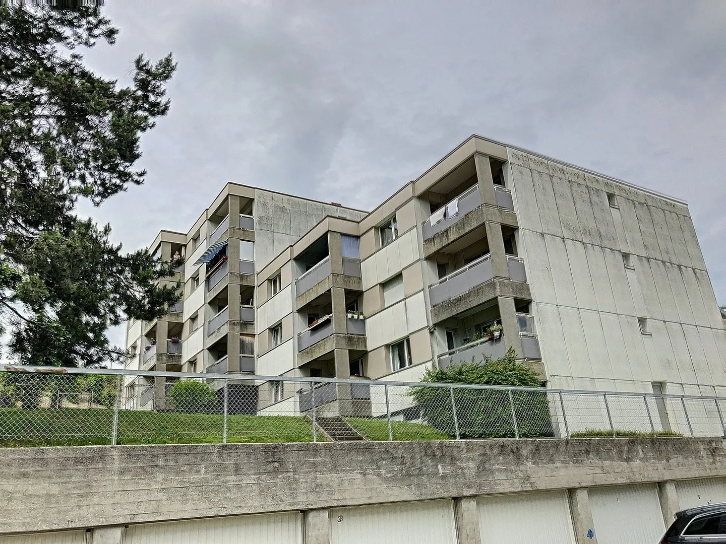 SCHÖNE 3½ ZIMMER IN EINER GRÜNEN UMGEBUNG - Foto 12 von 12