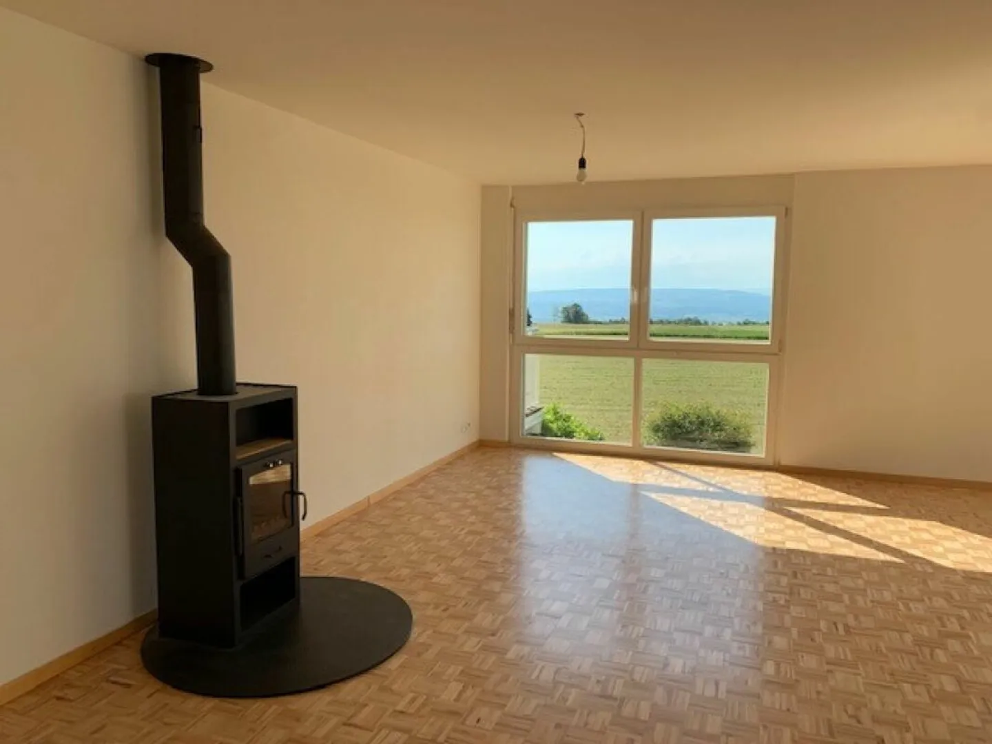 Zwei 3-Familienhäuser mit traumhaft schöner Aussicht - Foto 10 von 15