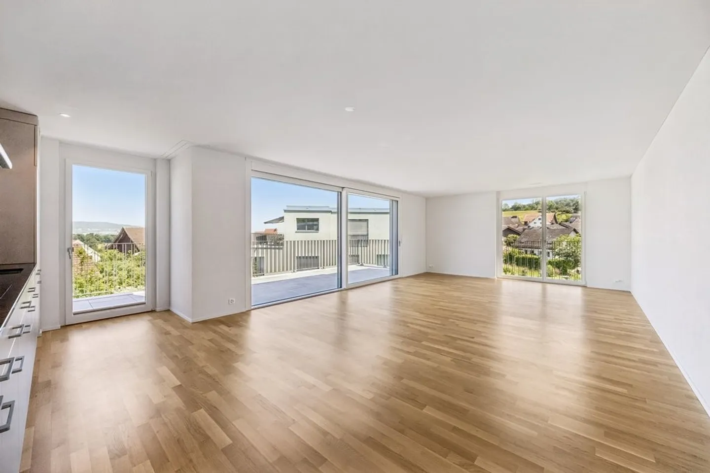 Appartamento moderno 3.5 locali ad Au - Foto 3 di 11