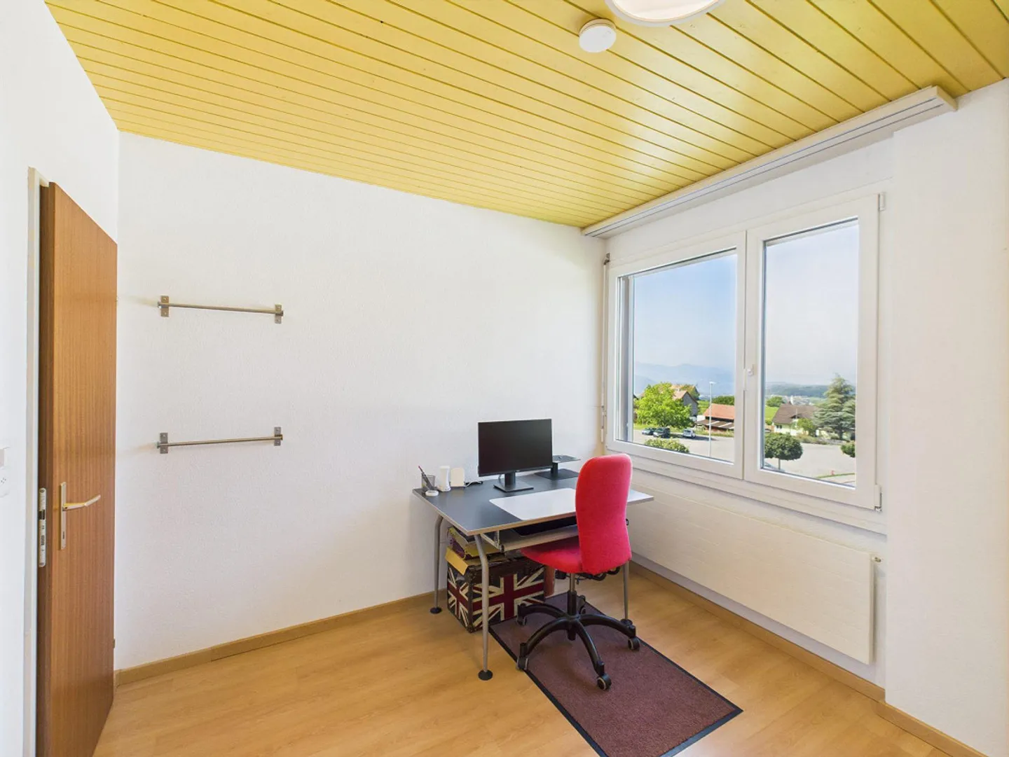 Casa bifamiliare con vista libera sulle montagne e sulla campagna - Foto 6 di 11
