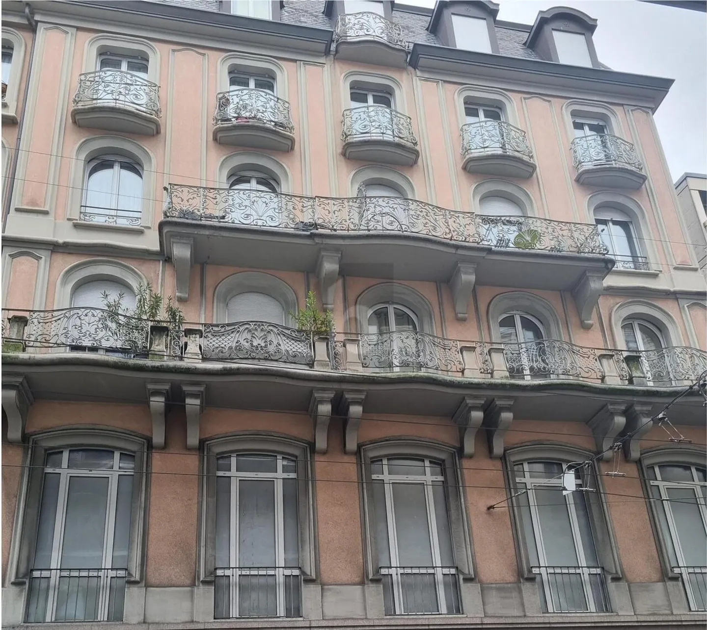 COCON COSY E SOLEGGIATO NEL CENTRO CITTADINO - Foto 1 di 6