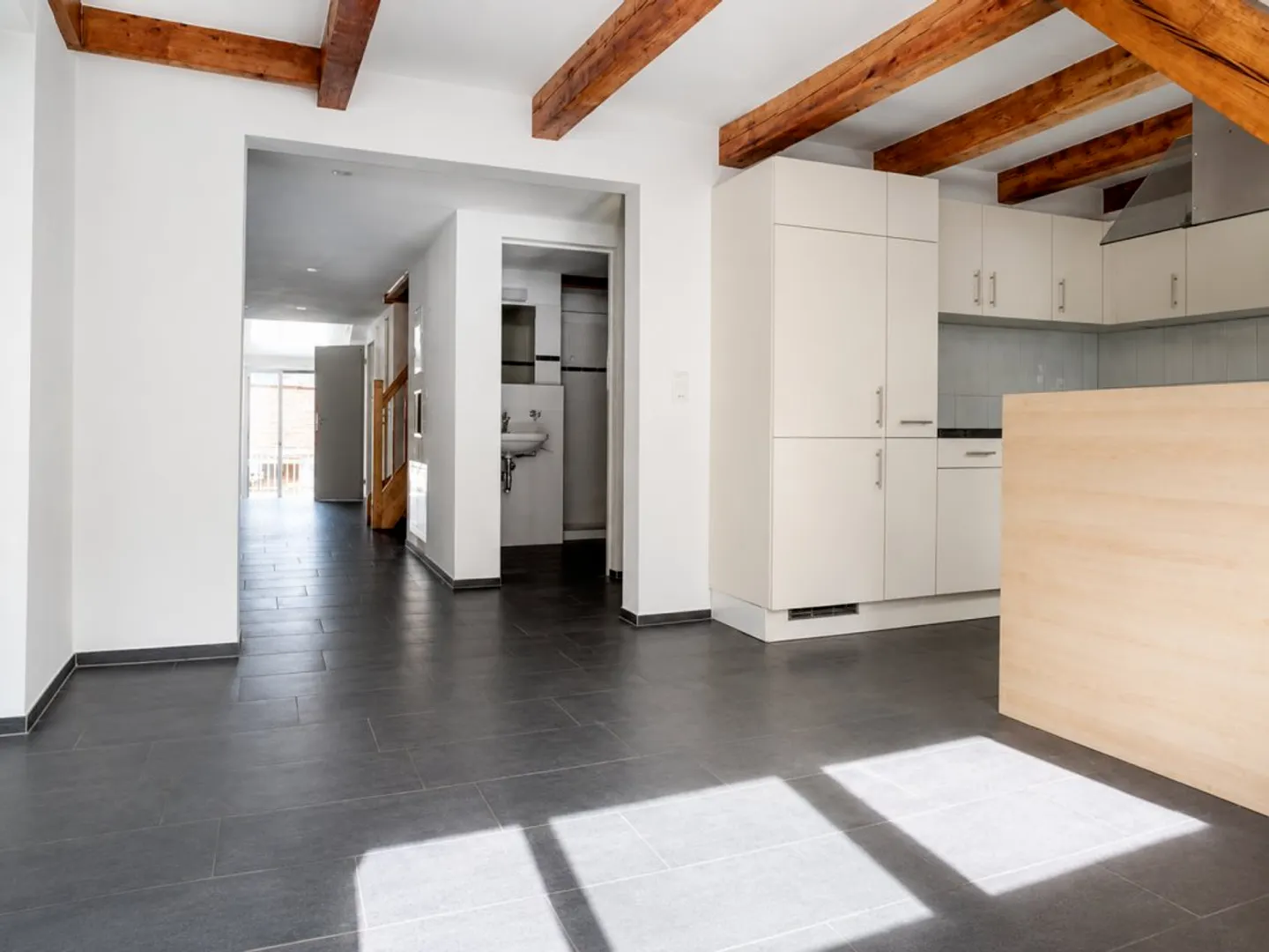 Charming Multi-Family Home - Photo 17 of 31