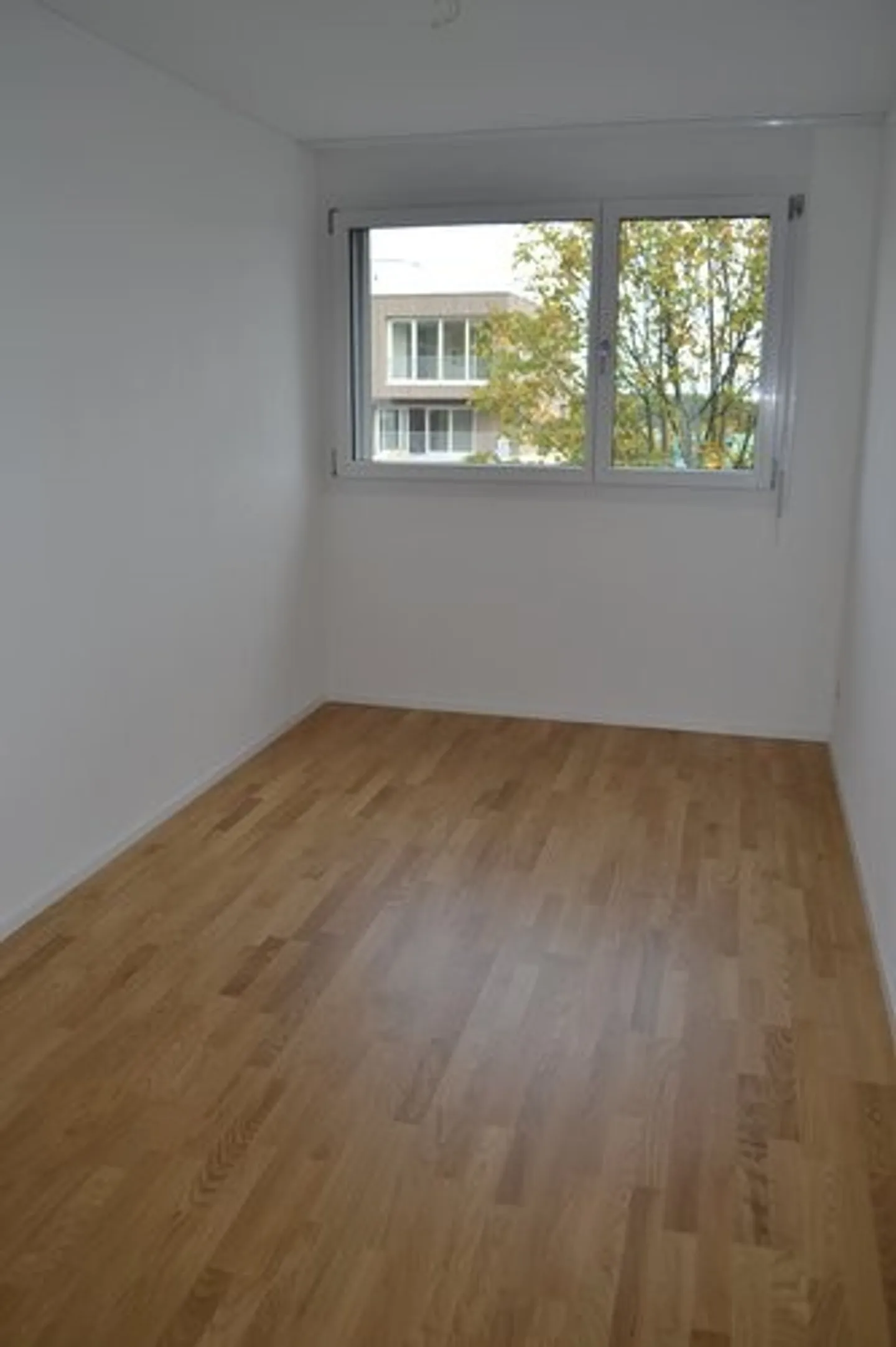 Modern 3.5-Room Apartment - Photo 6 of 11