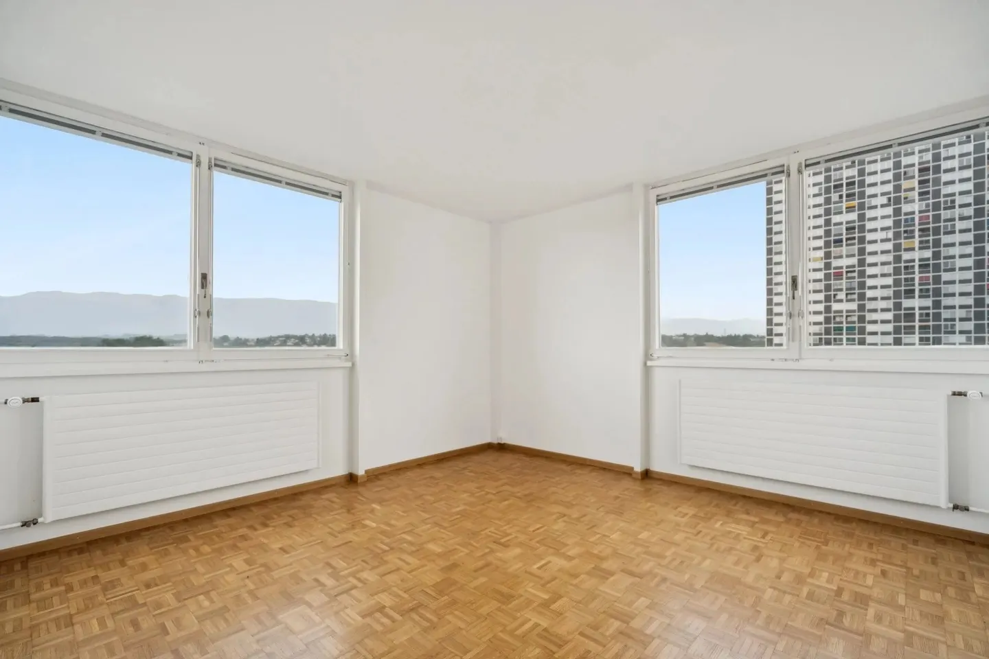 Renovated 3-Room Apartment - Photo 4 of 7