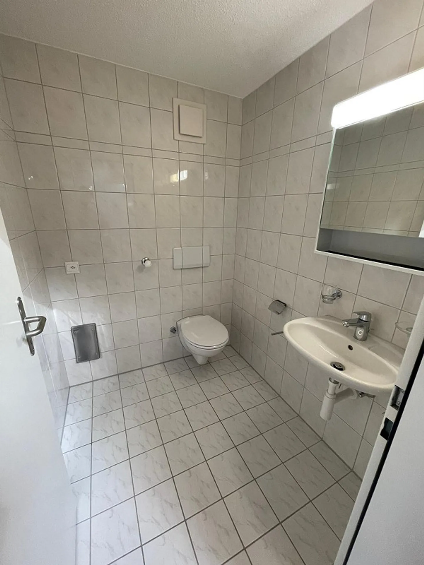sehr schöne und  helle  5.5 Zimmer-Maisonette-Wohnung - Foto 10 von 10