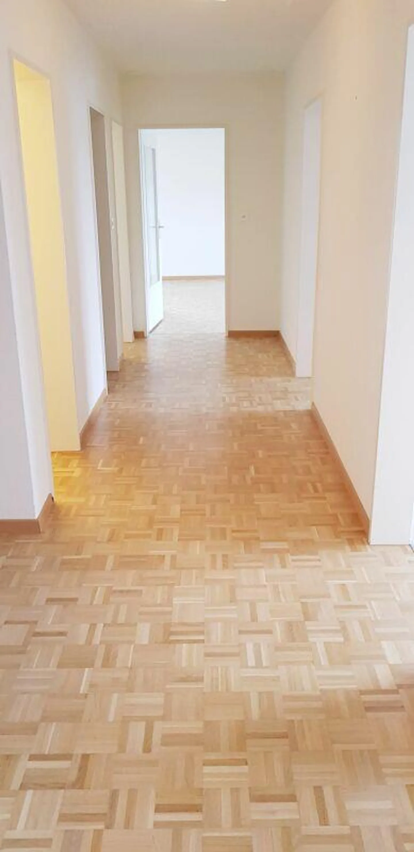 Are you looking for a new apartment for your family or with friends? - Photo 4 of 9