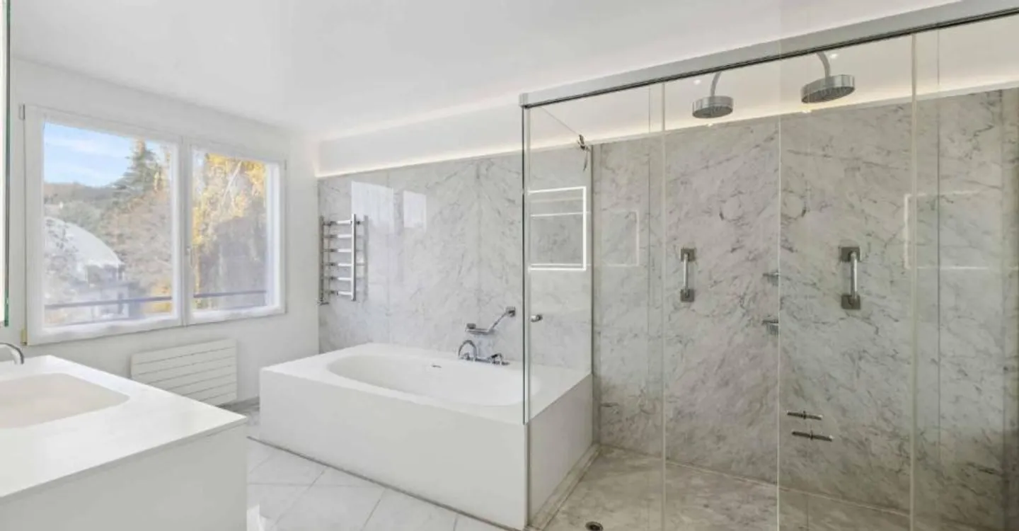 Exceptional penthouse with a magnificent view of the lake - Photo 8 of 12
