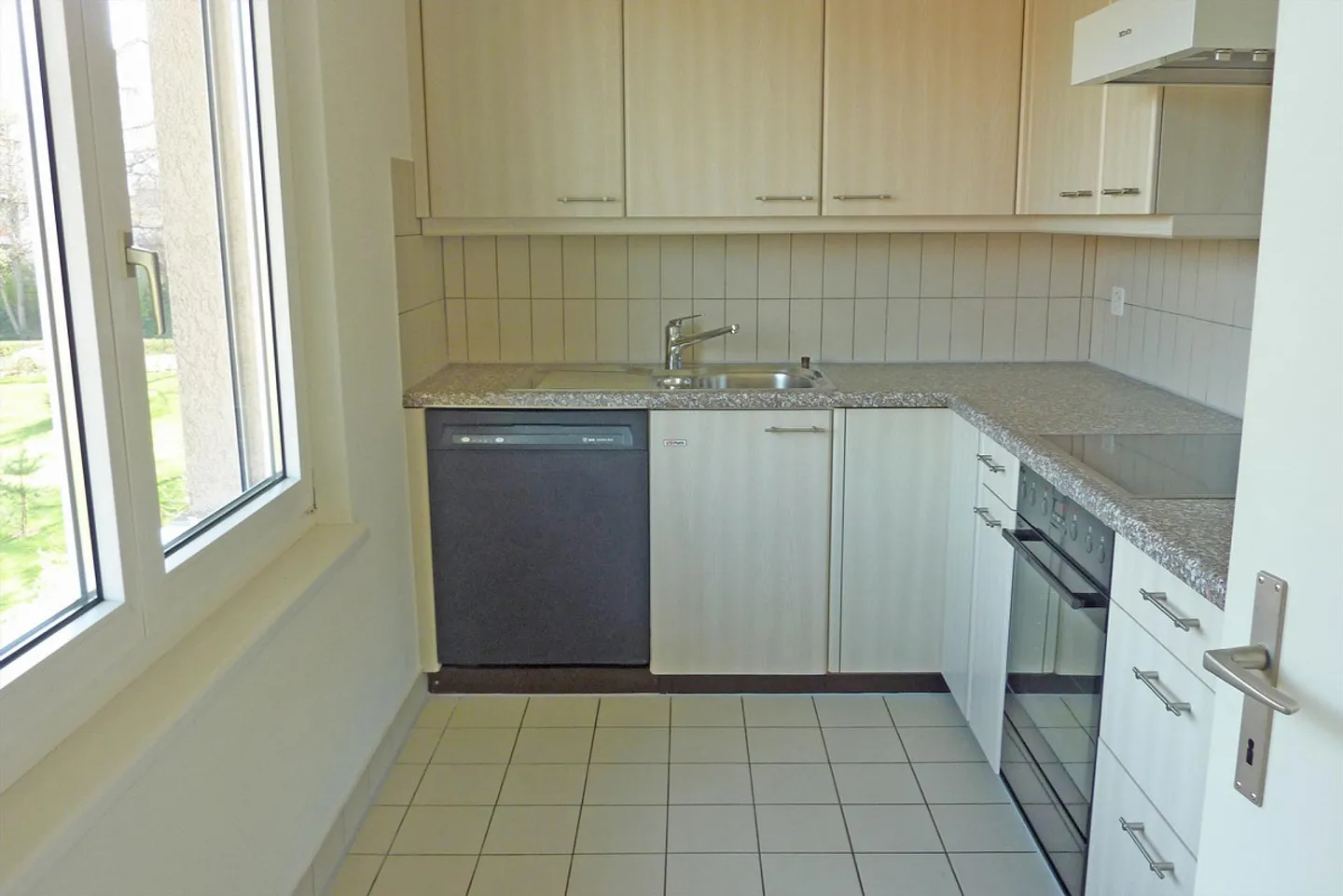 «Grosszügig wohnen im schönen Buchhalden-Quartier - befristet bis 30.09.2027!» - Foto 4 von 5