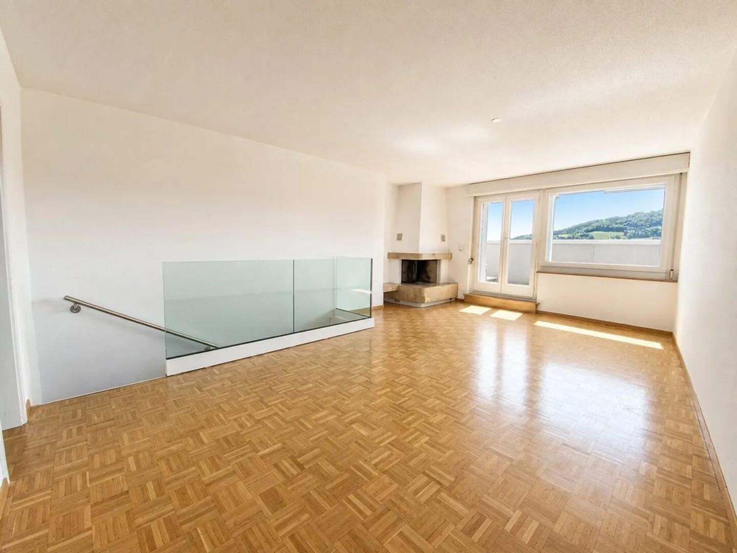 Living with a view of the Gurten - Photo 2 of 11