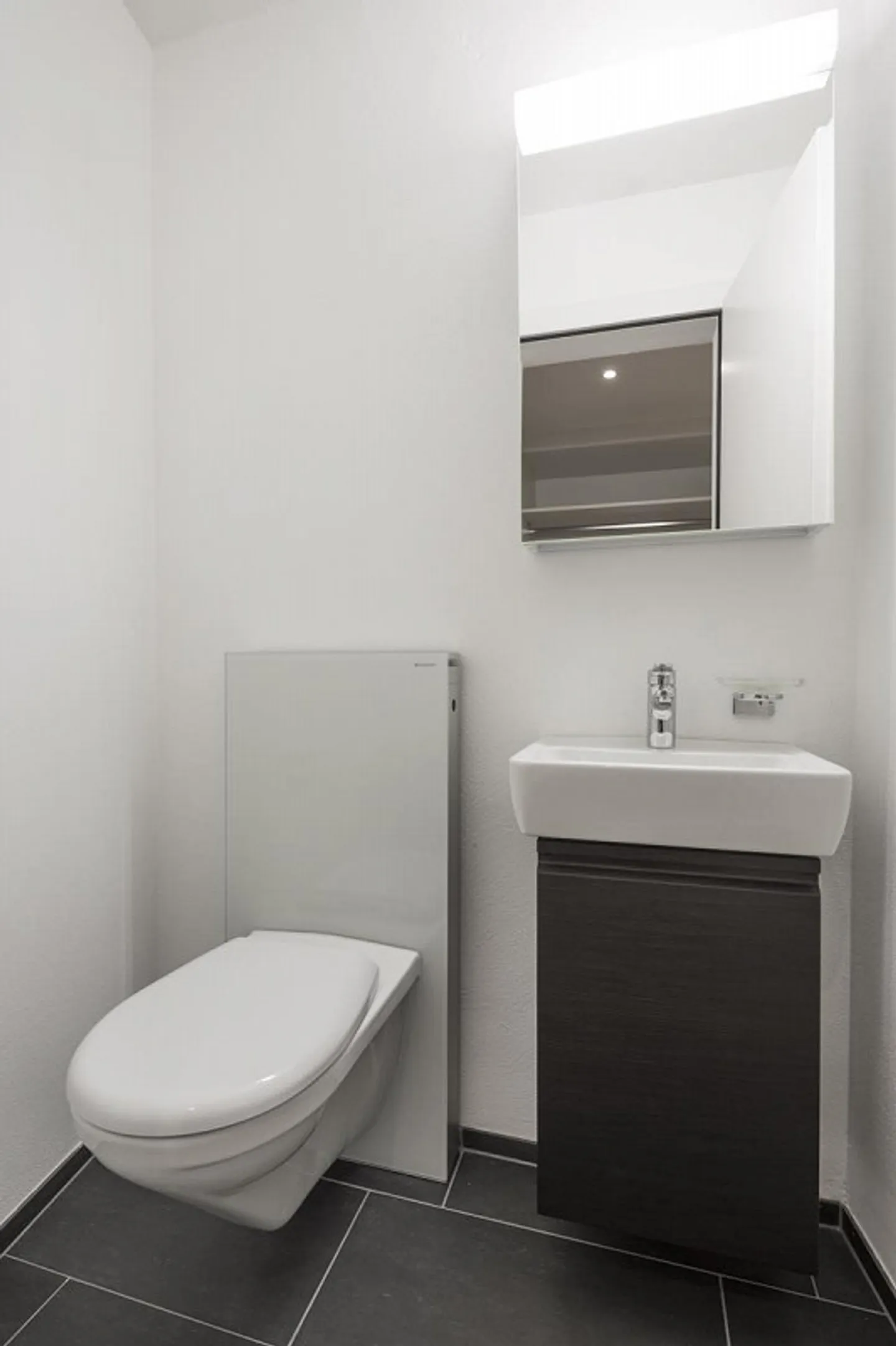 City-Close, Modern 5 1/2-Room Maisonette Apartment - Photo 5 of 13