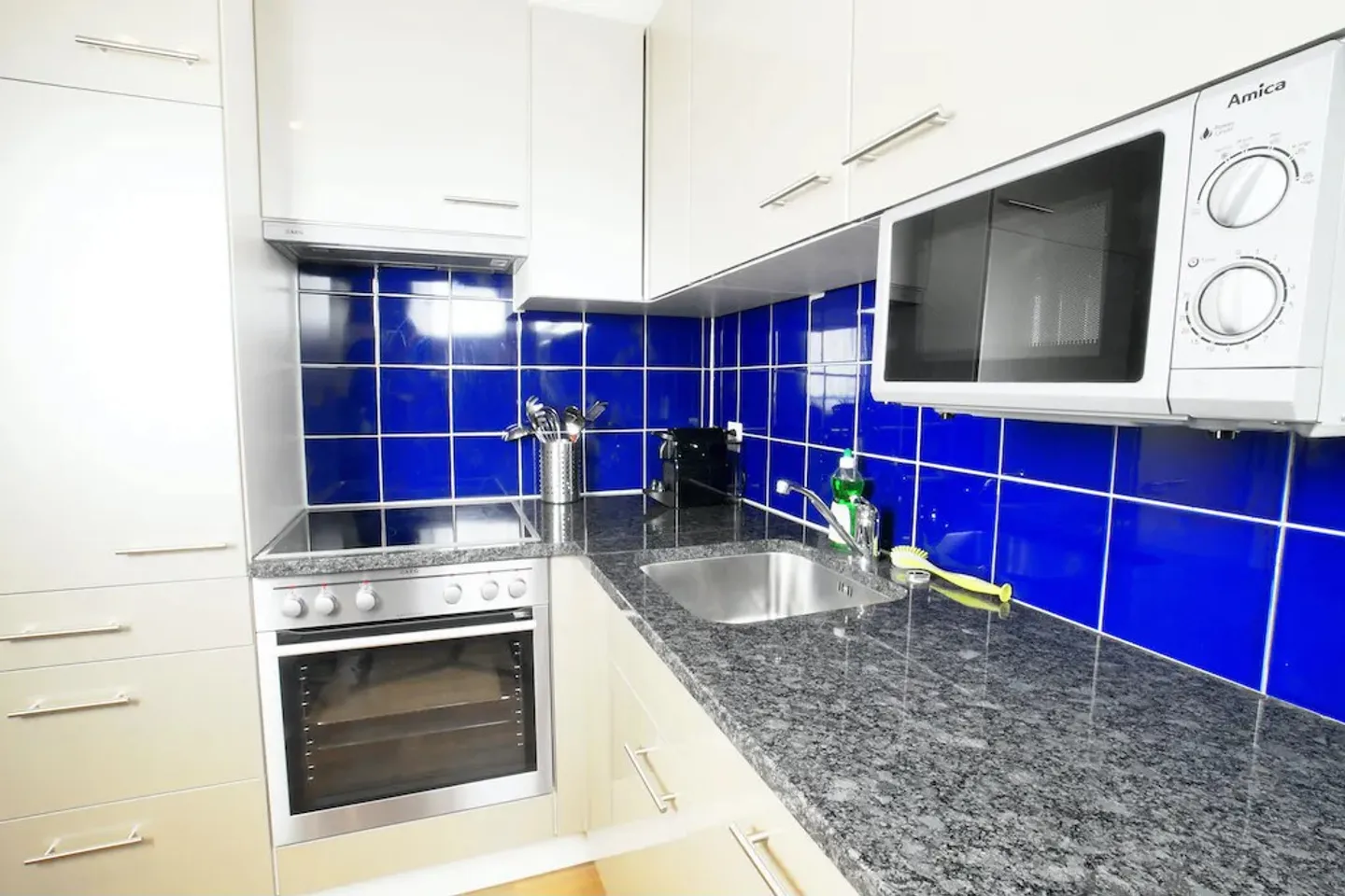 Condo/Appartamento in affitto, Schwamendingenstrasse, a Zurigo, Svizzera - Foto 6 di 10
