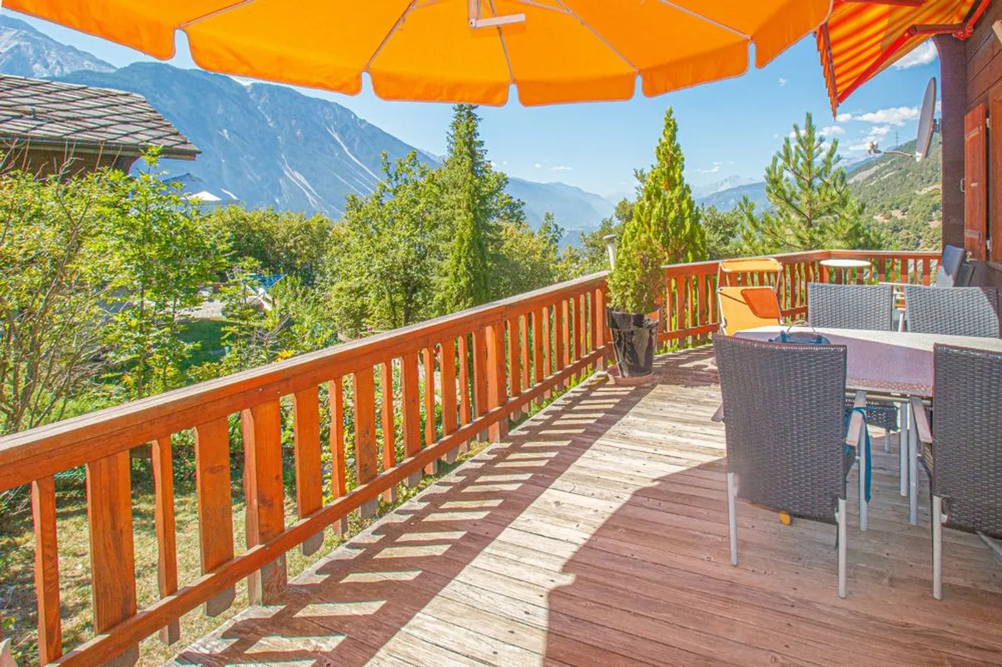 Chalet for sale - Photo 5 of 21