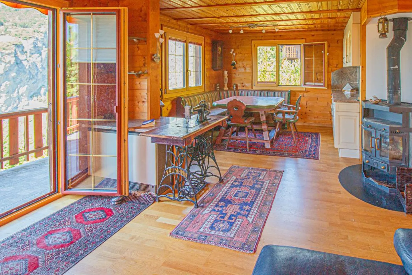 Chalet for sale - Photo 6 of 21