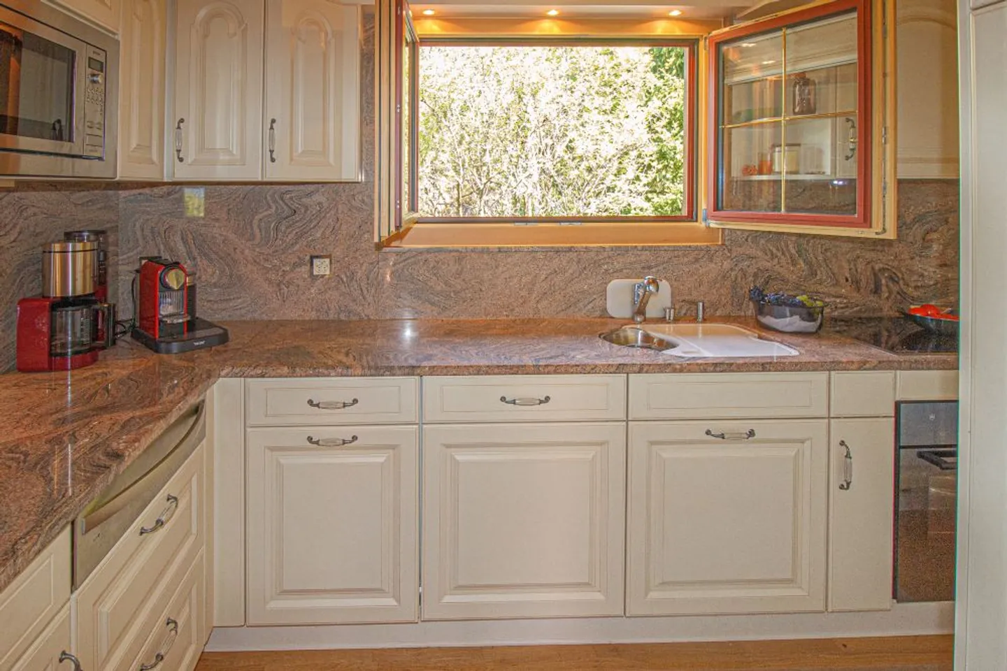 Chalet for sale - Photo 9 of 21
