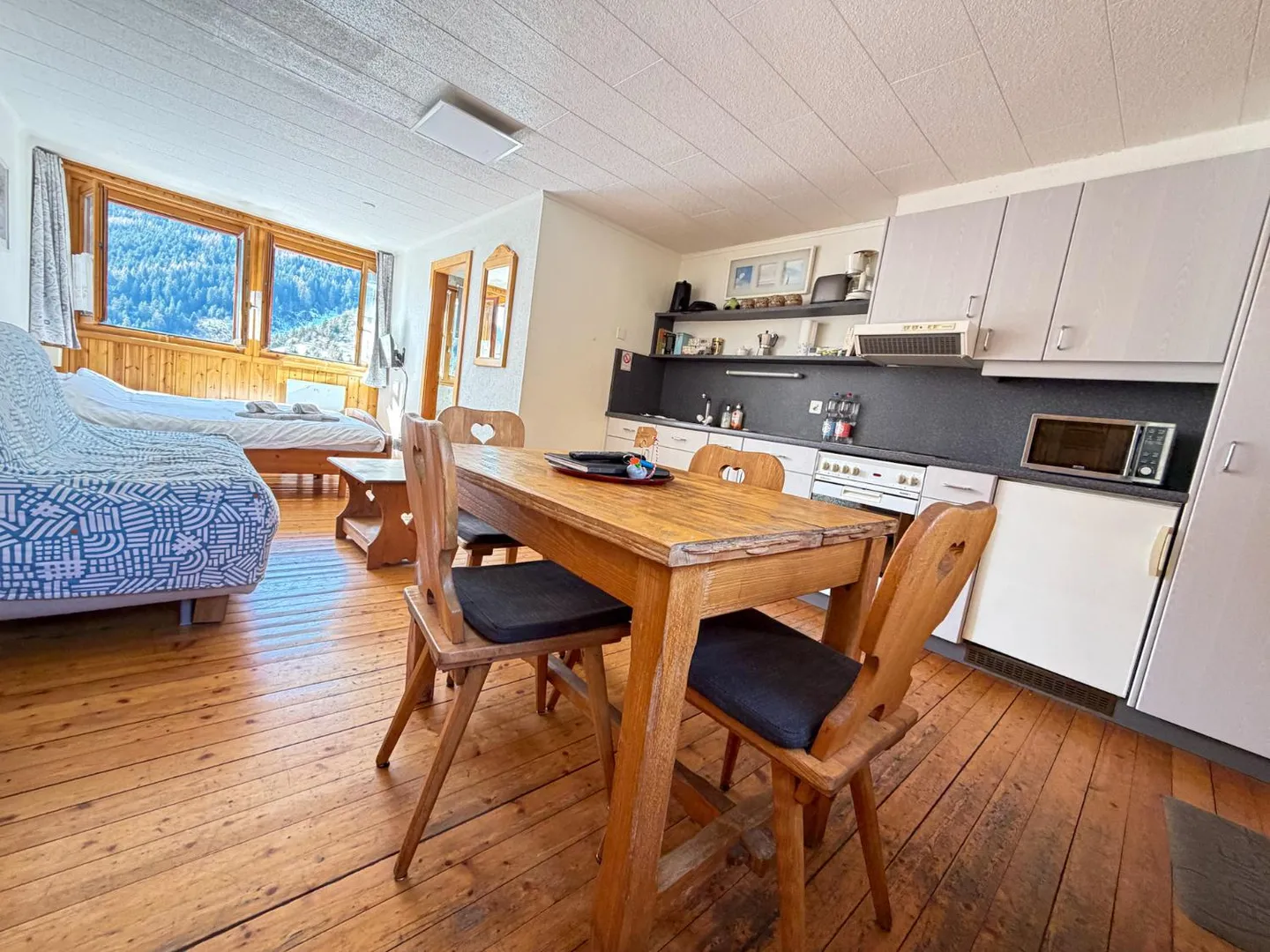 Grande e simpatico studio esposto a sud a Ovronnaz/VS - Foto 2 di 14