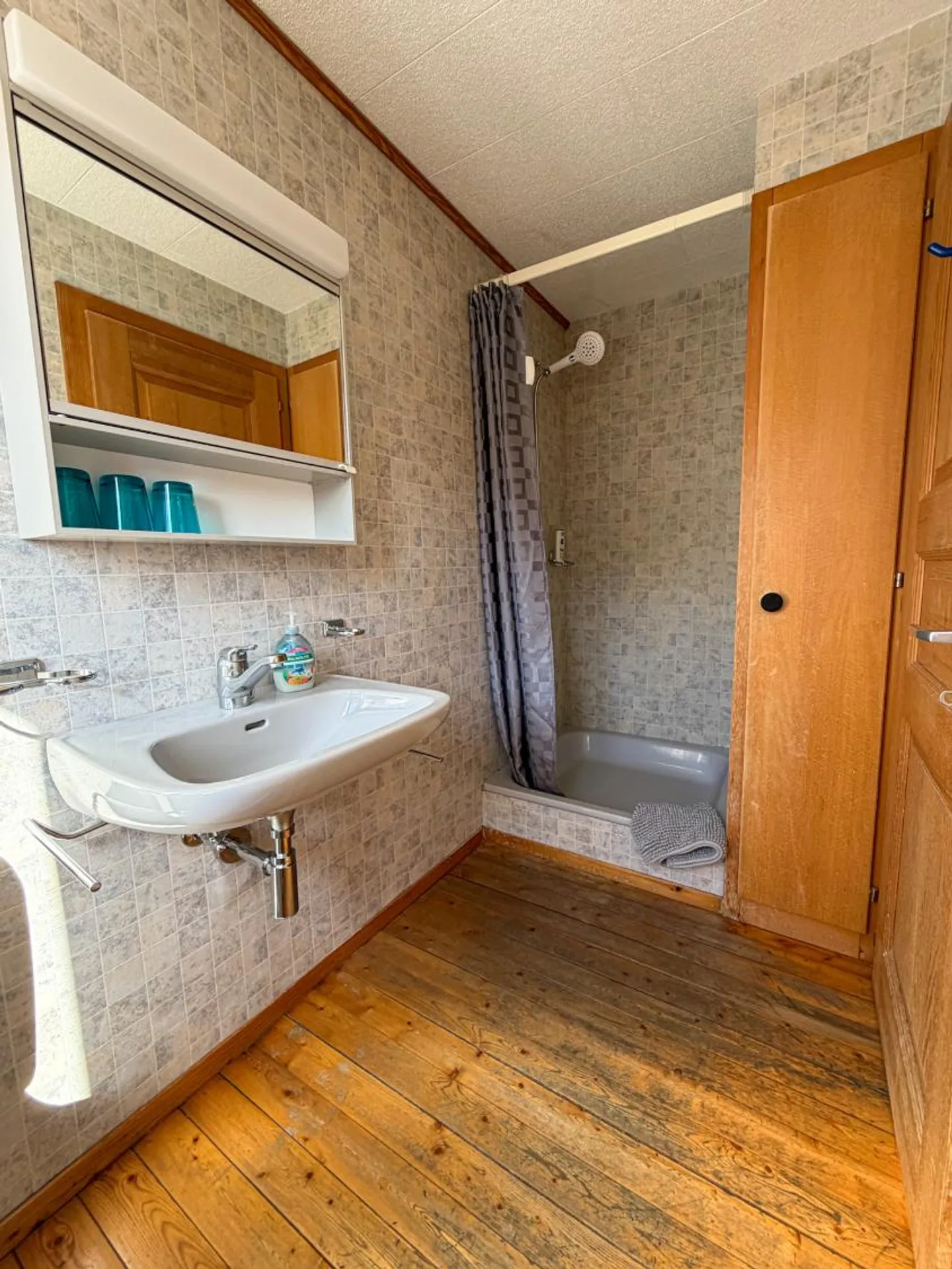 Grande e simpatico studio esposto a sud a Ovronnaz/VS - Foto 8 di 14