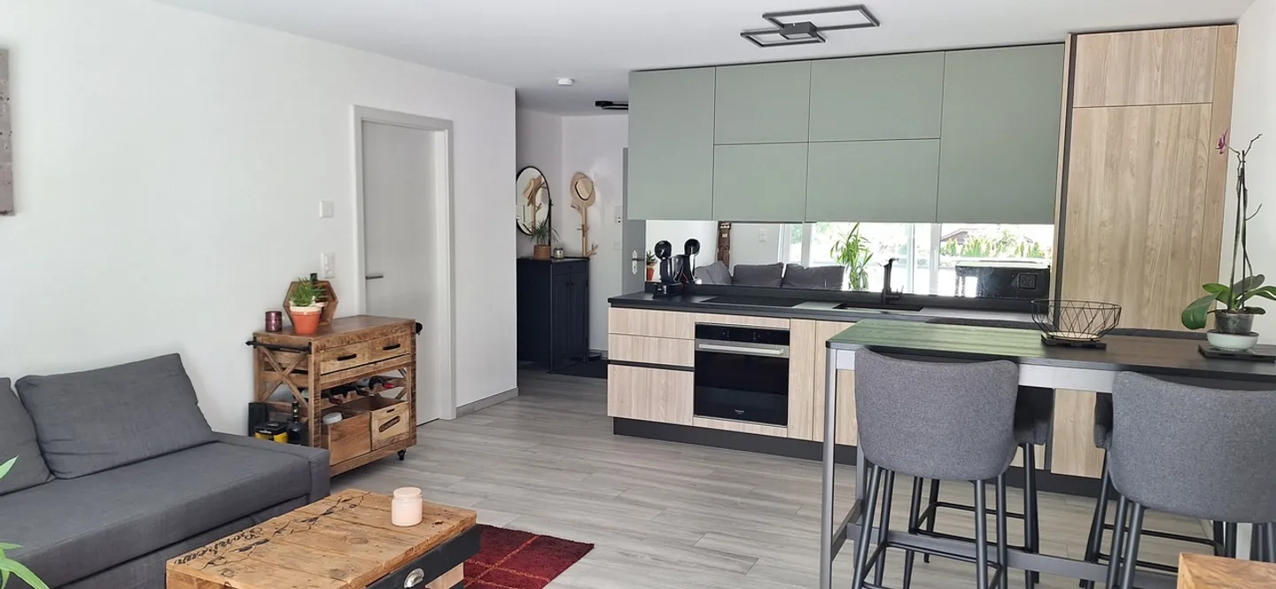 Moderne 2.5 pièces  appartement avec parking privatif, Saxon - Photo 4 sur 8