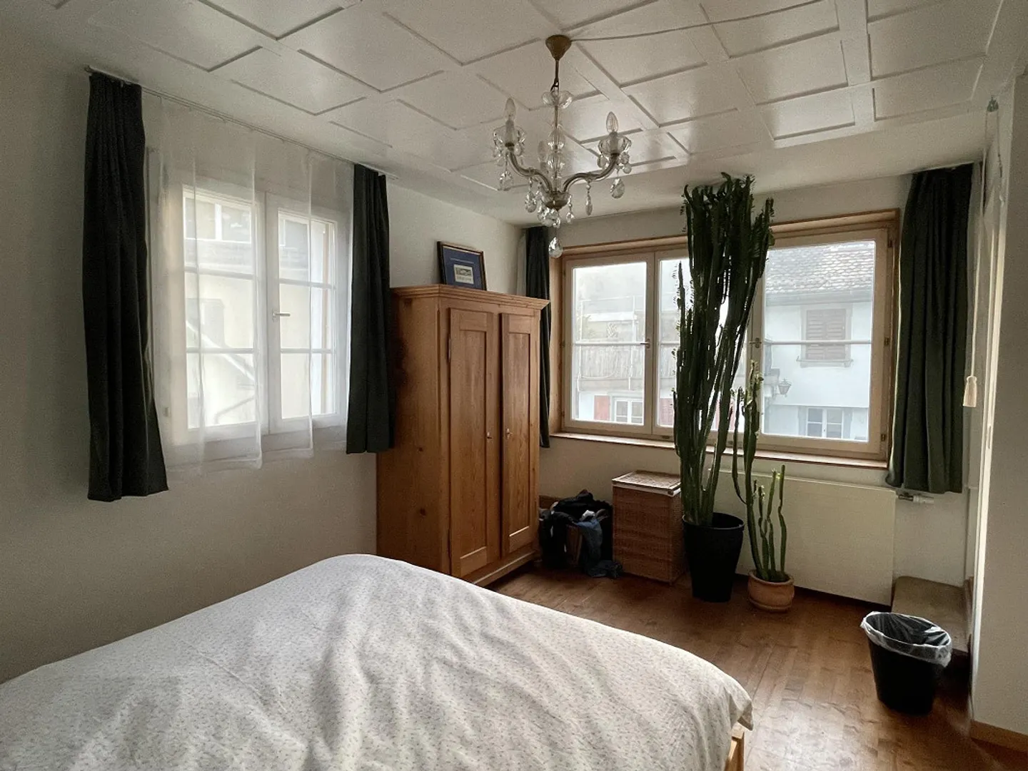 Old building apartment in the heart of Schwyz - Photo 4 of 11