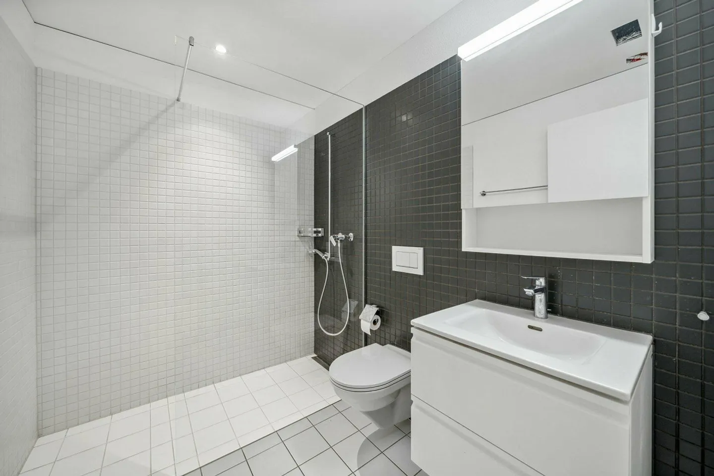 Wohnen im MATTEO -  Singles aufgepasst! - Foto 5 von 6