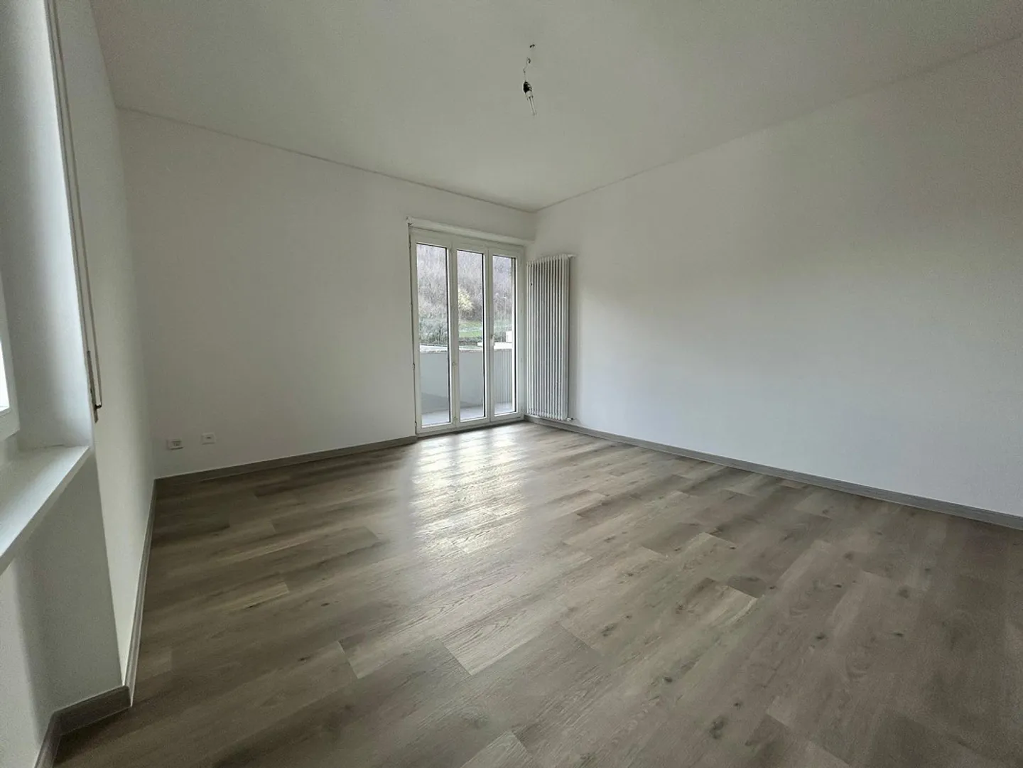 Suche einen Nachmieter für eine moderne 2,5-Zimmer-Wohnung in Chiasso - Foto 6 von 10