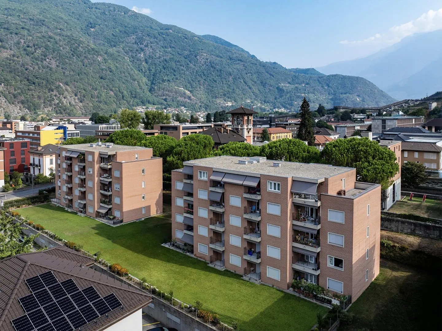 À louer : appartement de 2,5 pièces à Bellinzone - Photo 1 sur 1