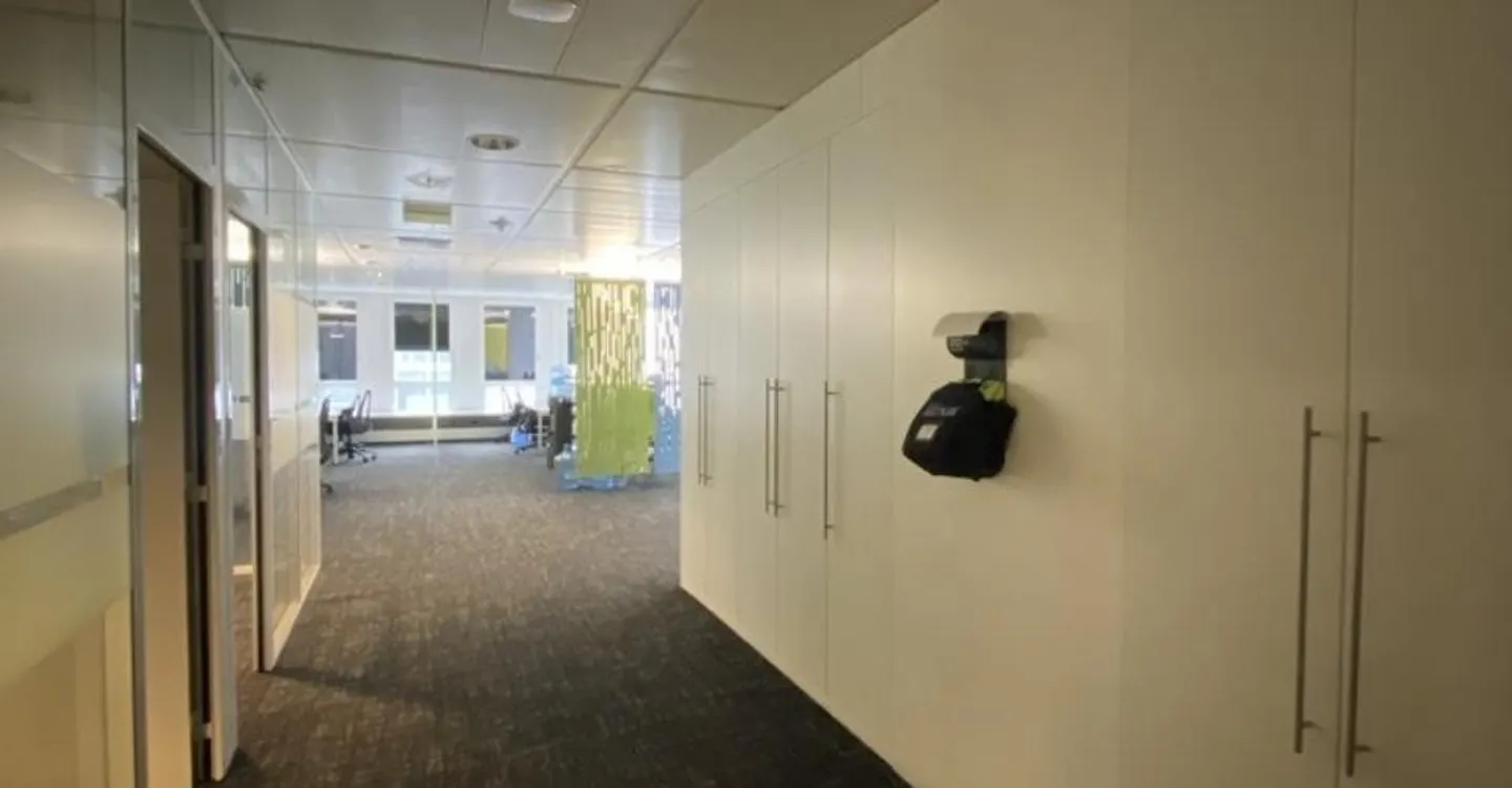Offices of 677 m2 - 3rd floor - at the Geneva Business Center in Lancy - Photo 4 of 9