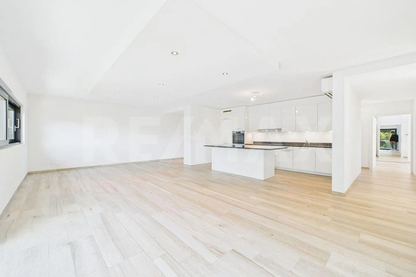 Elegance and comfort in Canobbio, on the outskirts of Lugano - Photo 1 of 13