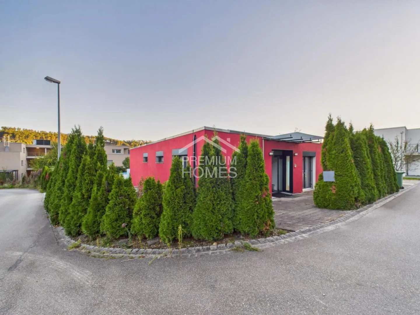 Geräumiges Familienhaus mit Garten - Foto 7 von 12