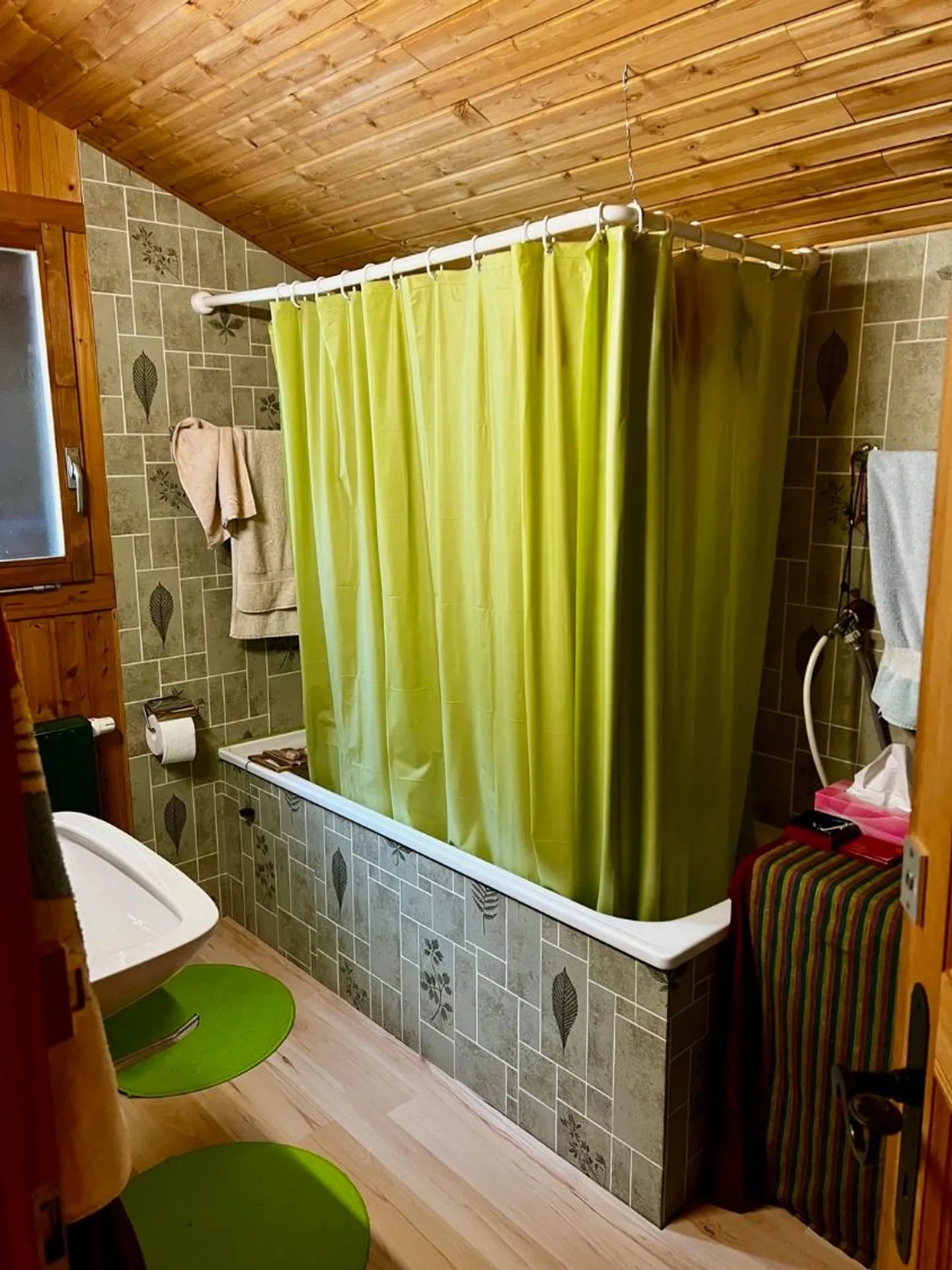 Chalet Charmant avec Terrasse - Photo 5 sur 8