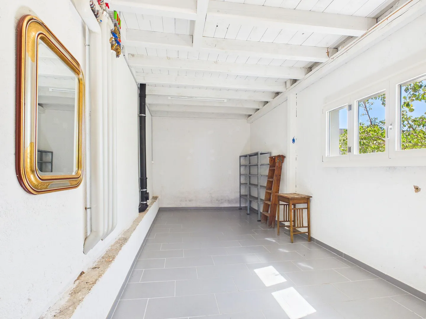 Charming Single-Family Home with Large Garden and Converted Attic - Photo 16 of 19