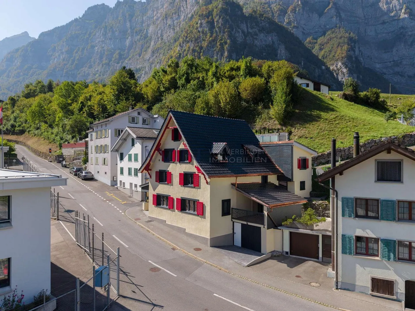 Neues Familien-Duplex mit Garten - Foto 1 von 13