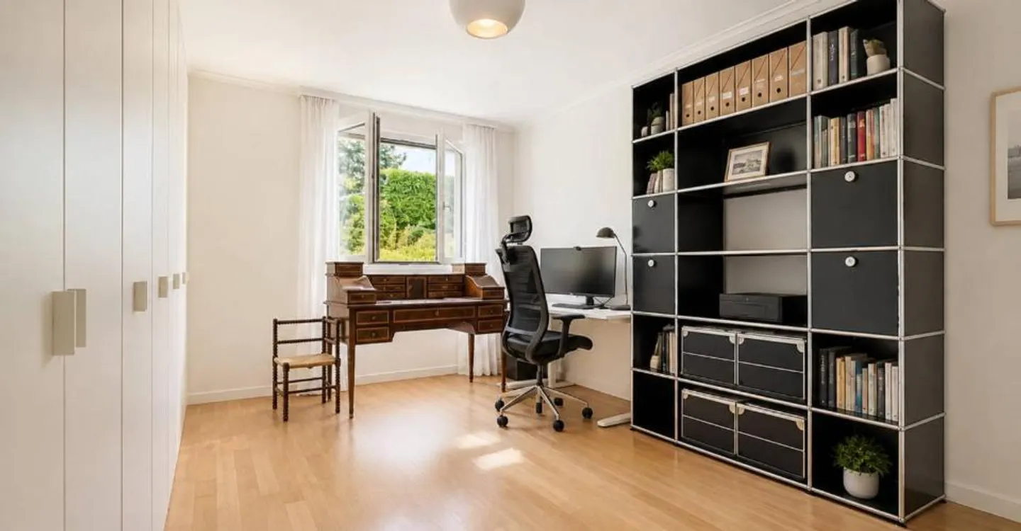 Attico ristrutturato con vista lago - Foto 7 di 10