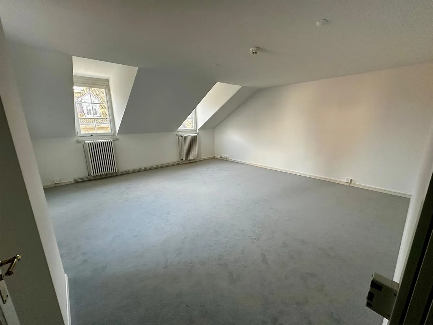 Charmantes Büro im Herzen von Bern zu vermieten - Foto 1 von 5