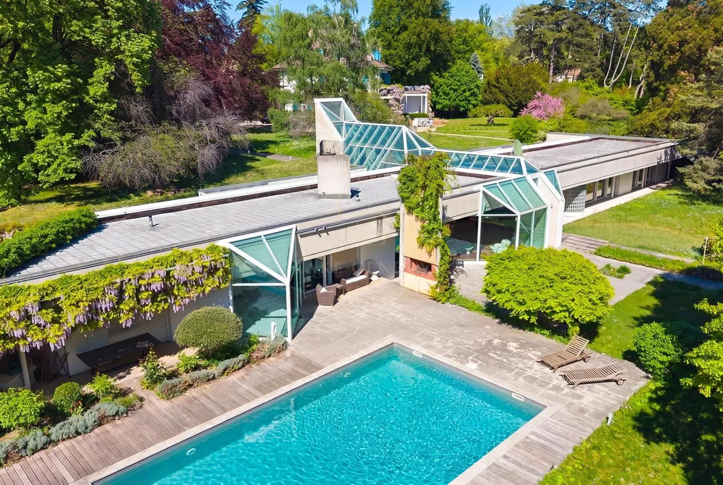 Exclusivité - Maison d'architecte à Cologny - Photo 4 sur 12