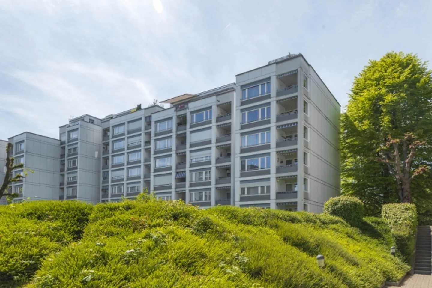 LOUER SANS CAUTION - Vivre en périphérie de la ville - Photo 1 sur 10