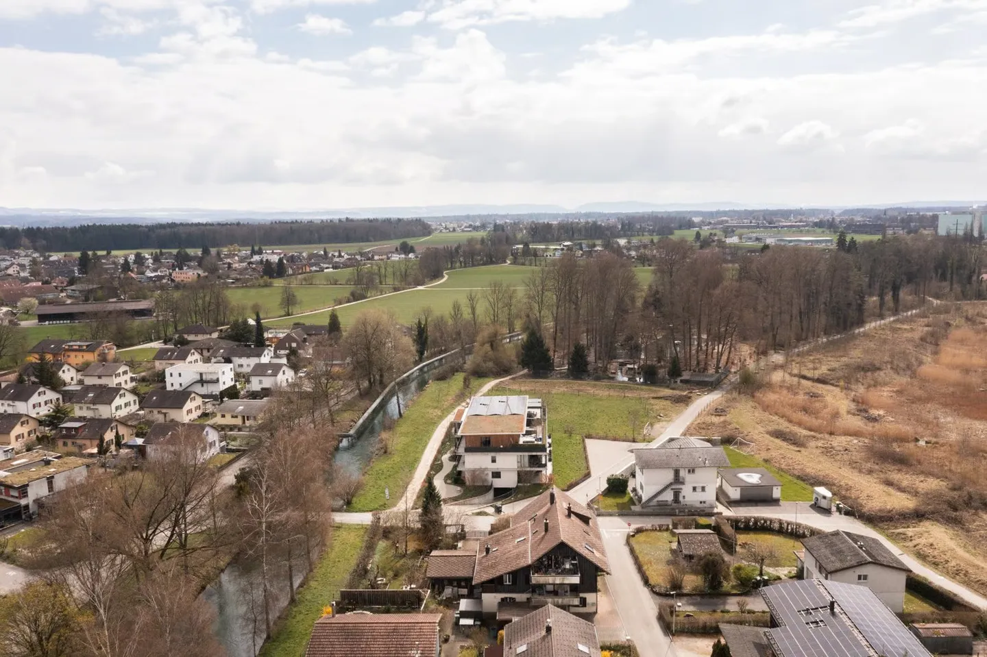 Moderno appartamento con 2 camere al piano terra a Derendingen - disponibile da dicembre 2026 - Foto 6 di 18