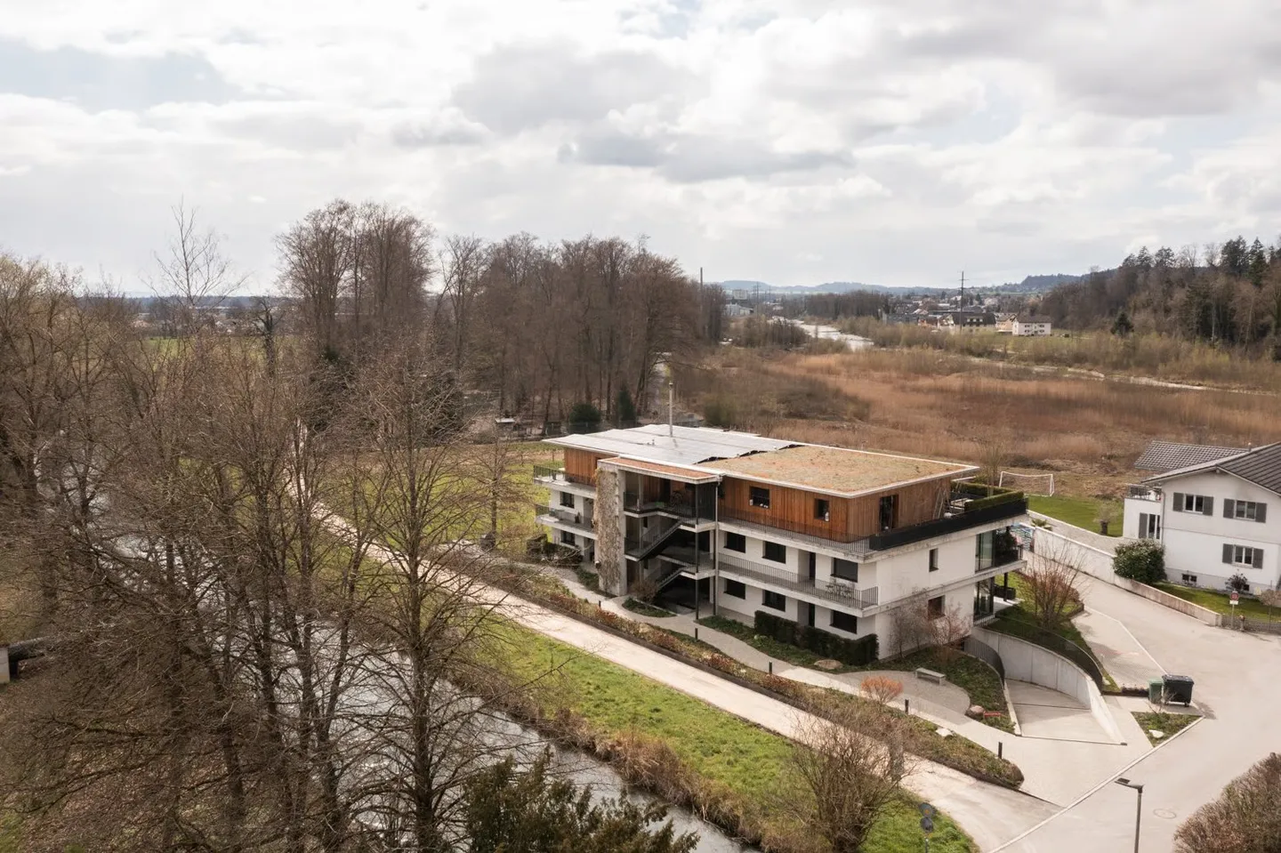 Moderno appartamento con 2 camere al piano terra a Derendingen - disponibile da dicembre 2026 - Foto 9 di 18