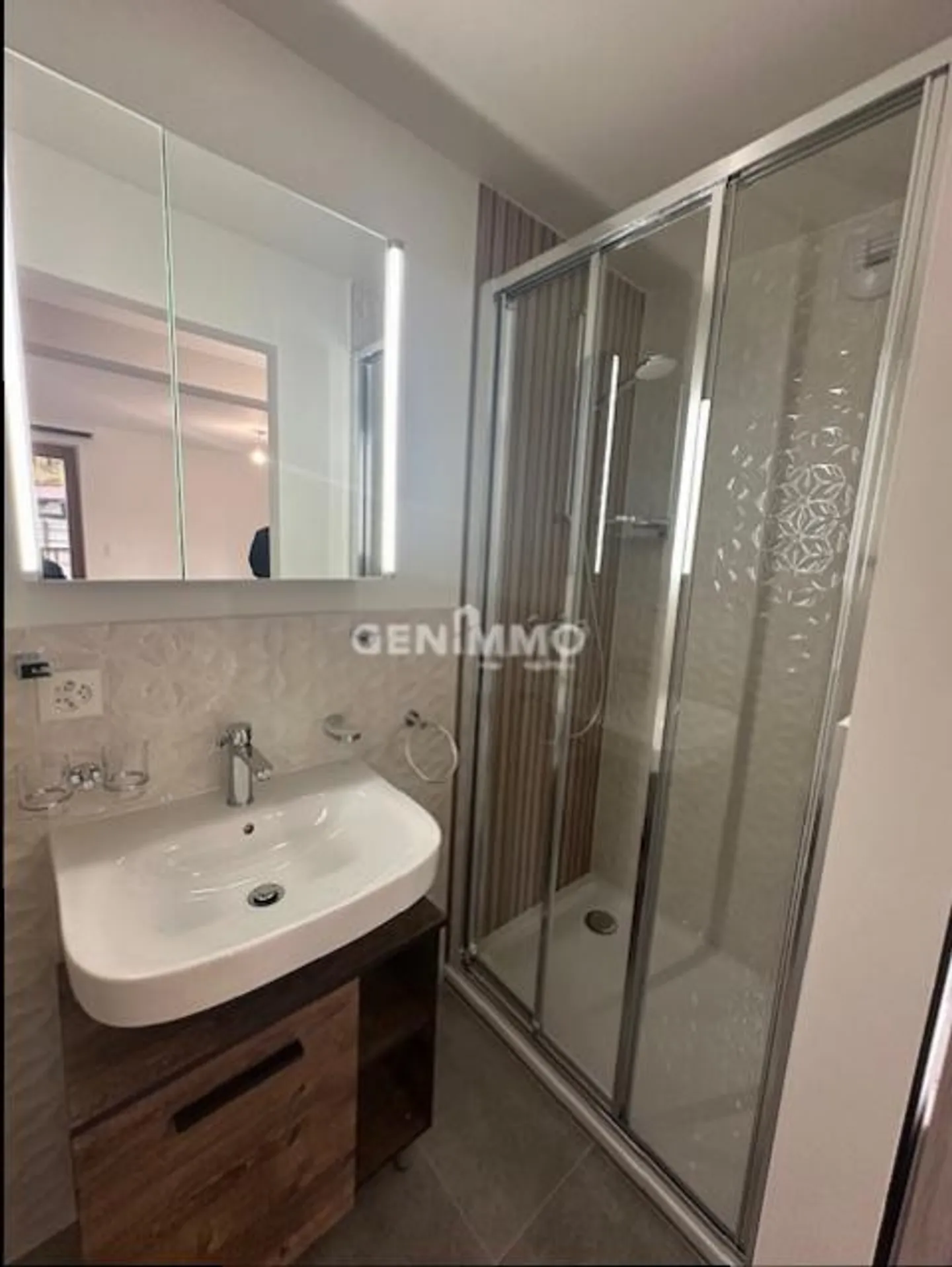 Appartamento arredato 2.5 stanze - Foto 2 di 2