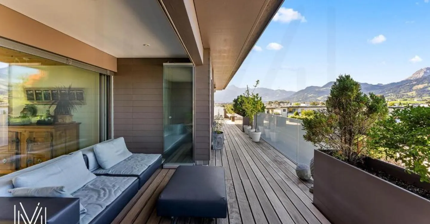 Attico eccezionale di 7,5 stanze in duplex - Tra cielo e terra? Vista panoramica a 360° nel cuore di Bulle - Foto 4 di 12