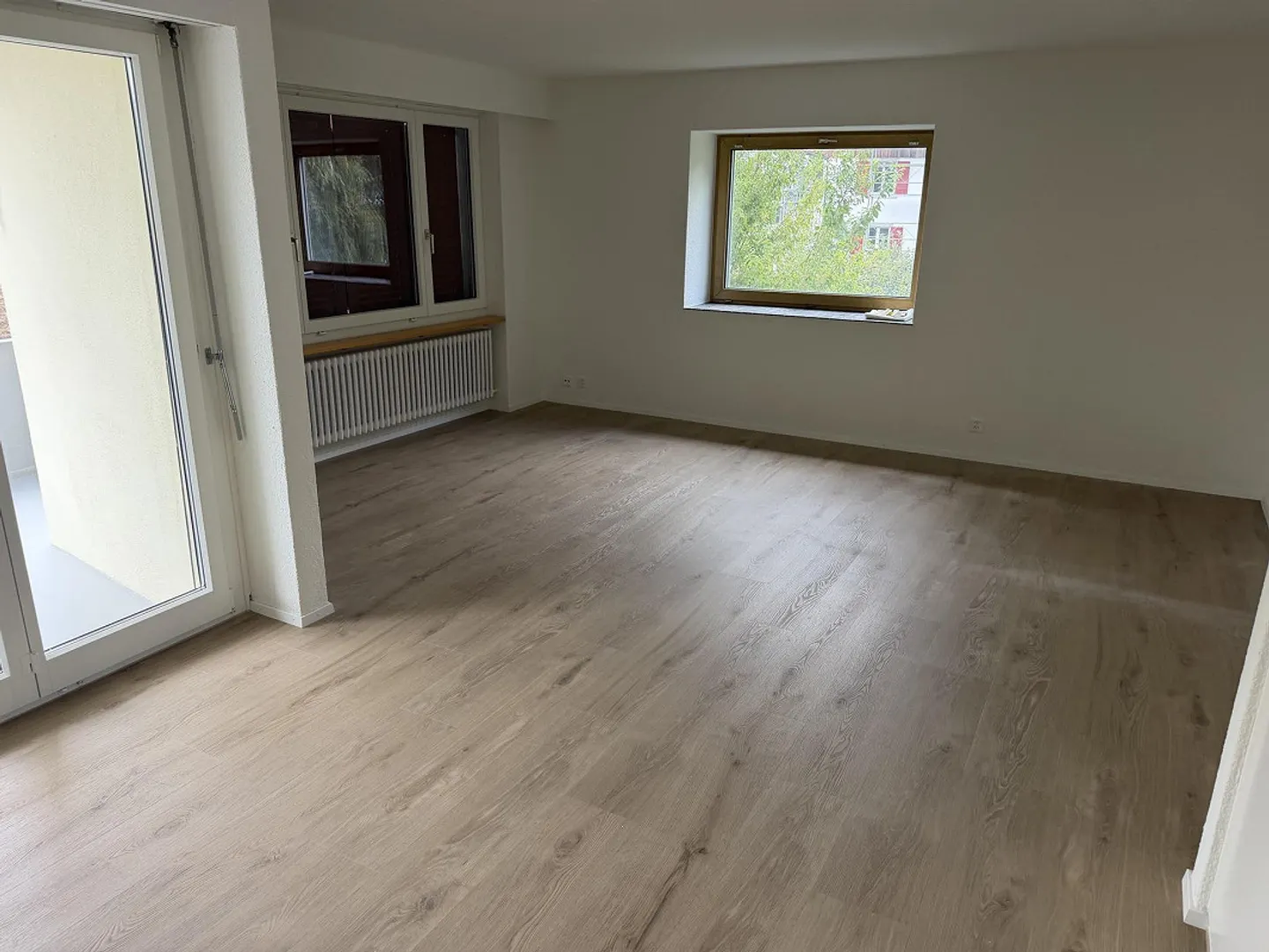 Spacious, bright maisonette apartment - Photo 8 of 13