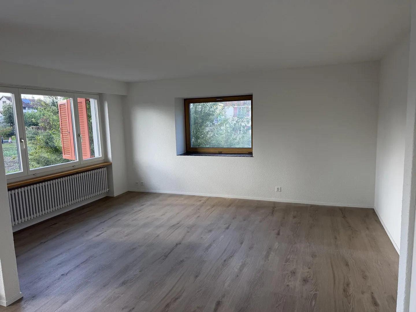 Spacious, bright maisonette apartment - Photo 2 of 13