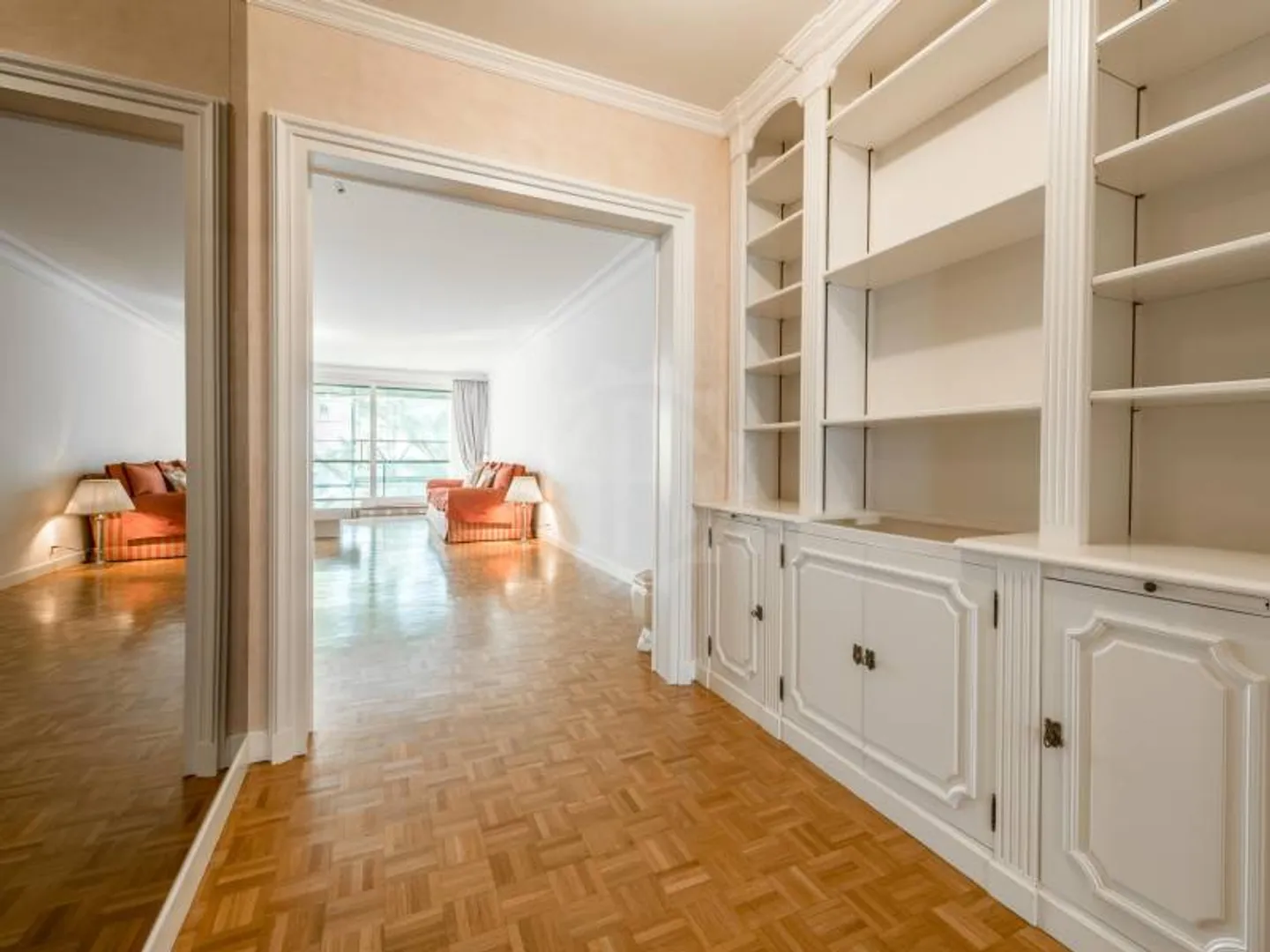 8-Zimmer-Wohnung - Foto 1 von 11