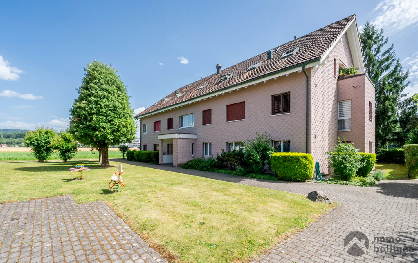 Timeless living quality & well-kept environment in Oftringen - Photo 12 of 13