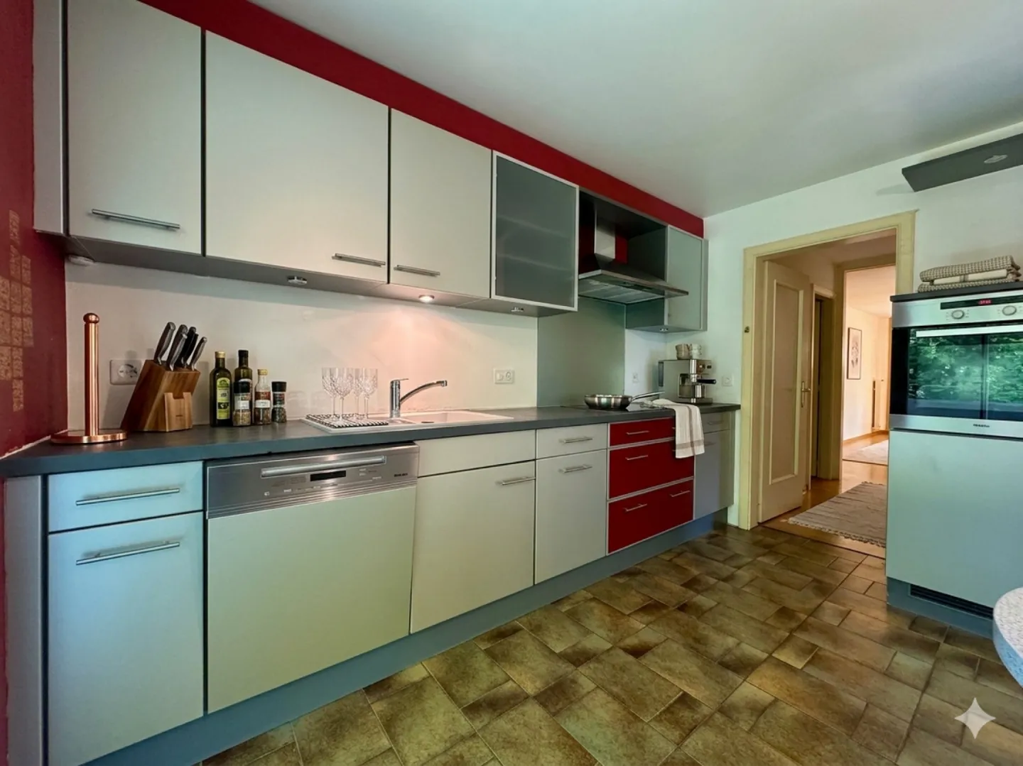 Appartamento 4.5 locali in residenza vicino al lago - Foto 5 di 9