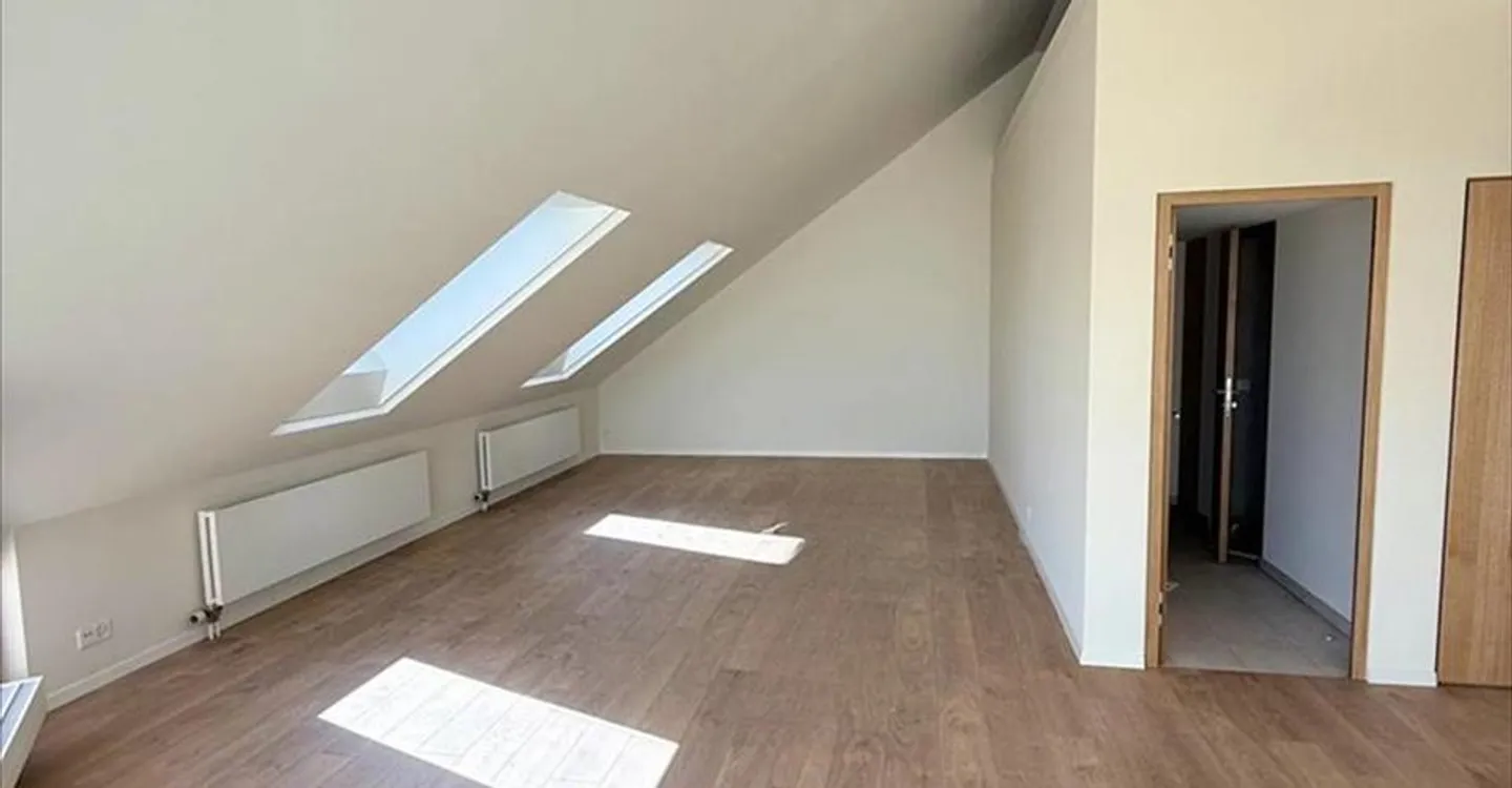 Bureau à louer - Photo 5 sur 13