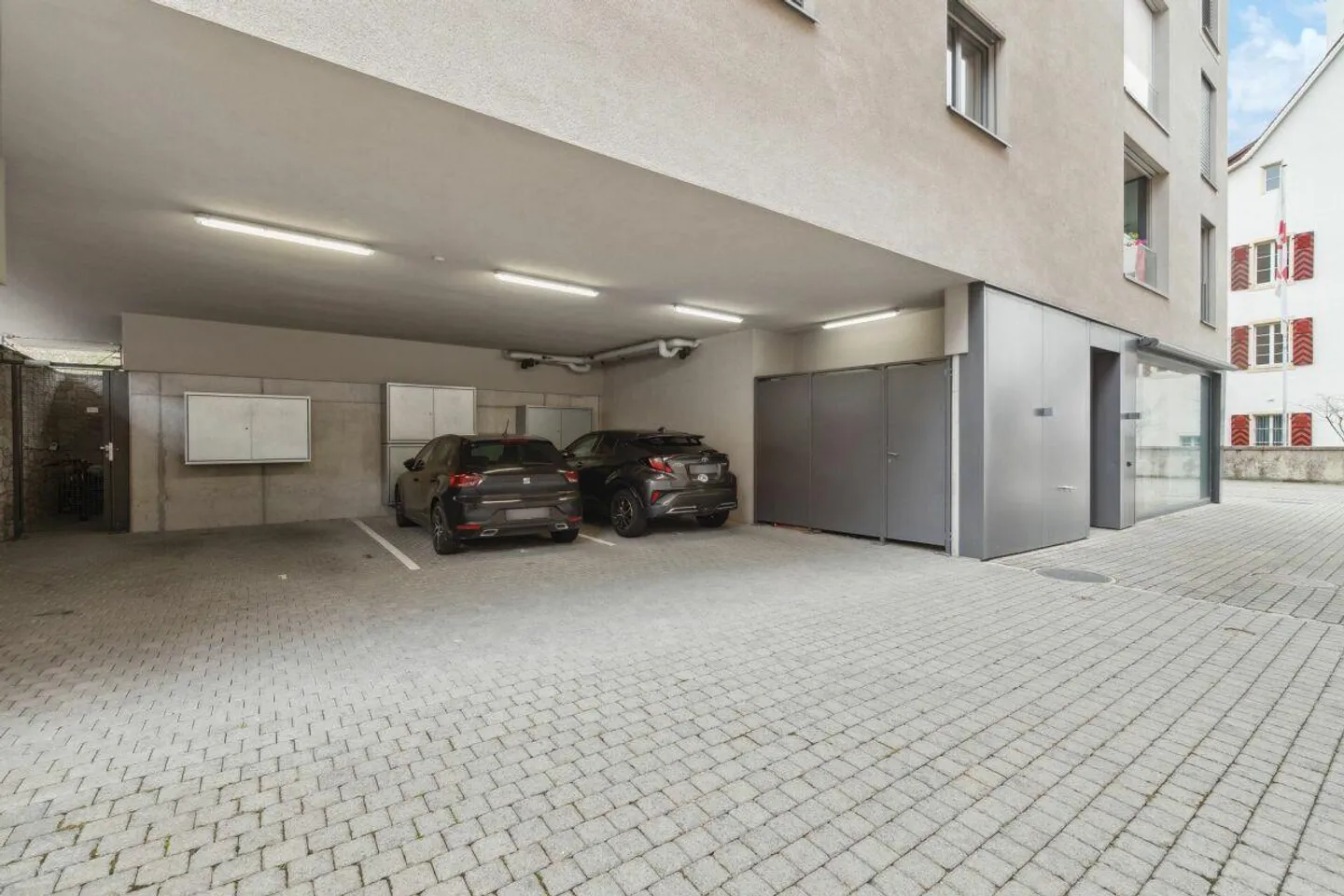 Vivere nella città di Laufen! Moderno appartamento di 4,5 stanze in una posizione tranquilla - Foto 14 di 16