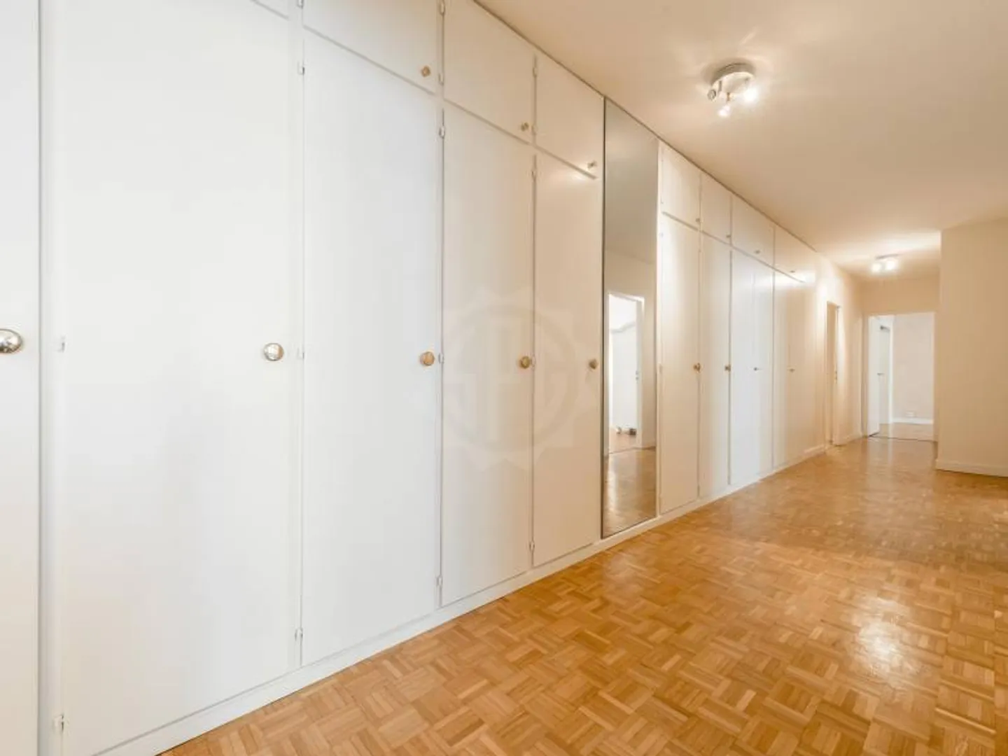 8-Zimmer-Wohnung - Foto 7 von 11