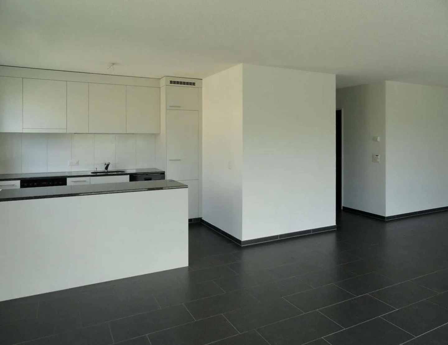 Idyllisches Wohnen in moderner Überbauung - Ideal für Familien - Foto 4 von 10