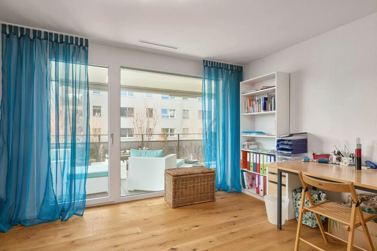 Spacious 3.5-room apartment with a view of greenery - Photo 10 of 16